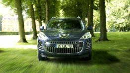 Peugeot 4007 2007 - przód - reflektory wyłączone