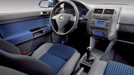 Volkswagen Polo 2007 - kokpit