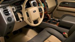 Ford Expedition 2007 - kierownica