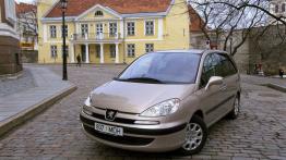 Peugeot 807 - widok z przodu