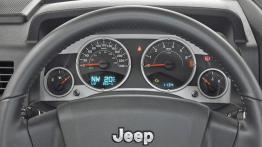 Jeep Compass 2007 - deska rozdzielcza