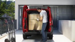 Citroen Nemo 2007 - tył - bagażnik otwarty