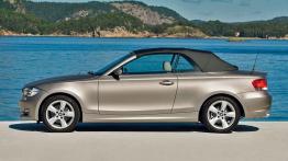 BMW Seria 1 E88 2007 - lewy bok
