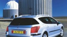 Peugeot 407 - widok z tyłu