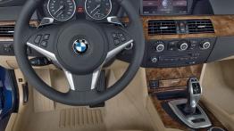 BMW Seria 5 E60 2007 - kokpit
