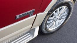Ford Expedition 2007 - koło