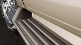 Ford Expedition 2007 - lewy próg boczny