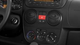 Citroen Nemo 2007 - konsola środkowa