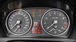 BMW Seria 3 E93 2007 - deska rozdzielcza