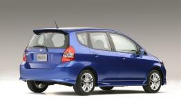 Honda Fit Sport 2007 - widok z tyłu