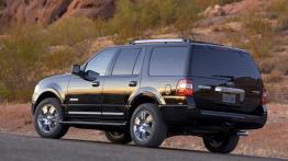 Ford Expedition 2007 - widok z tyłu