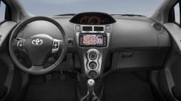 Toyota Yaris 2008 - pełny panel przedni
