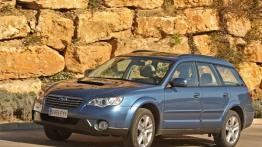 Subaru Legacy Outback 2008 - widok z przodu