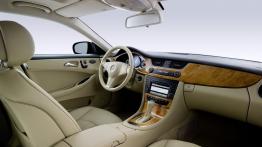 Mercedes CLS 2008 - pełny panel przedni