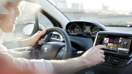 Peugeot 208 - kokpit