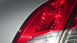 Peugeot 408 - emblemat