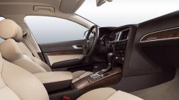 Audi Allroad 2008 - widok ogólny wnętrza z przodu