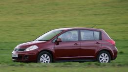 Nissan Tiida 2008 - lewy bok