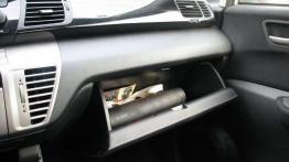 Czy warto kupić: używana Honda FR-V (od 2004 do 2009)