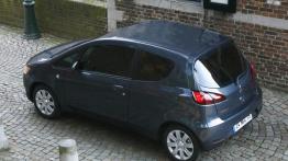 Mitsubishi Colt 2009 - lewy bok