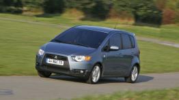 Mitsubishi Colt 2009 - widok z przodu