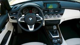 BMW Z4 2009 - pełny panel przedni