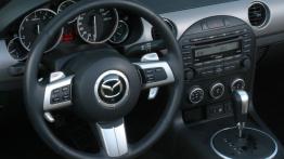 Mazda MX5 2009 - kokpit