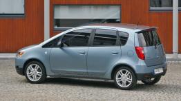 Mitsubishi Colt 2009 - lewy bok