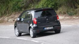 Mitsubishi Colt 2009 - widok z tyłu