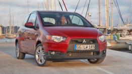 Mitsubishi Colt 2009 - widok z przodu