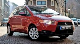 Mitsubishi Colt 2009 - prawy bok