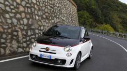 Abarth 500C - widok z przodu