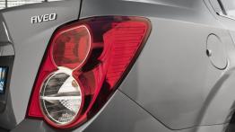 Chevrolet Aveo sedan 2011 - prawy tylny reflektor - wyłączony