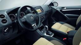 Volkswagen Tiguan 2011 - pełny panel przedni