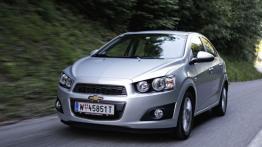 Chevrolet Aveo sedan 2011 - widok z przodu