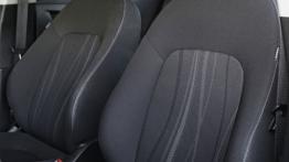 Chevrolet Aveo sedan 2011 - fotel kierowcy, widok z przodu