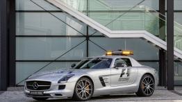 Mercedes SLS AMG GT - samochód bezpieczeństwa F1 - lewy bok