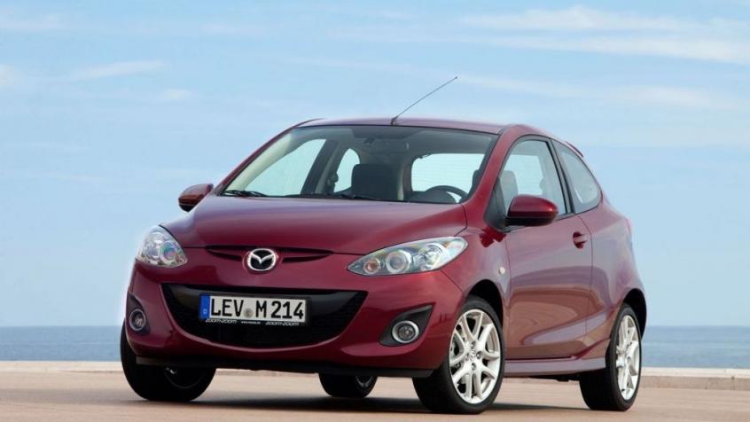 Mazda 2 II Hatchback 3d Facelifting 1.3 MZR 75KM 55kW od 2011