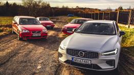 Volvo V60 II  Kombi Plug-in 2.0 T8 Twin Engine Plug-In Hybrid 390KM 287kW 2019-2021