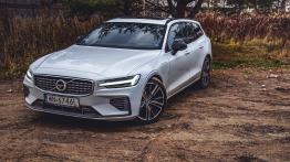 Volvo V60 II  Kombi Plug-in 2.0 T8 Twin Engine Plug-In Hybrid 390KM 287kW 2019-2021