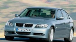 BMW Seria 3 E90-91-92-93 Limuzyna E90 318d 143KM 105kW 2005-2011