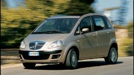 Lancia Musa Mikrovan 1.6 16V Multijet 120KM 88kW 2008-2011