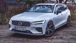 Volvo V60 II  Kombi Plug-in 2.0 T8 Twin Engine Plug-In Hybrid 390KM 287kW 2019-2021