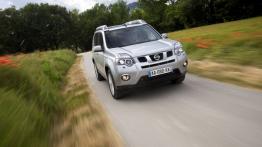 Nissan X-Trail 2011 - widok z przodu