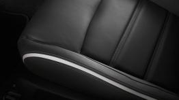 Ford Mondeo Hatchback 2011 - fotel kierowcy, widok z przodu