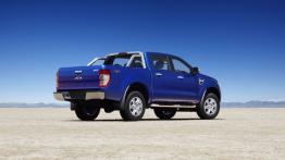 Ford Ranger 2011 - tył - reflektory wyłączone