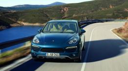 Porsche Cayenne III Diesel (2011) - widok z przodu