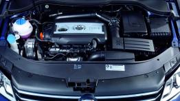 Volkswagen Passat B7 kombi (2011) - silnik