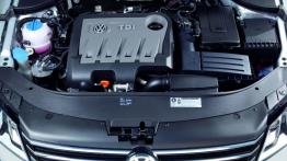 Volkswagen Passat B7 sedan (2011) - silnik