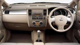 Czy warto kupić: używany Nissan Tiida (od 2004 do 2011)